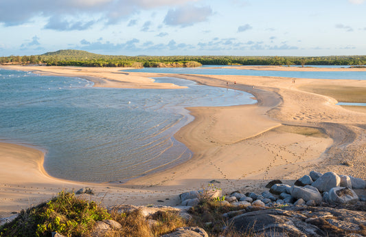 Surfing in Northern Territory